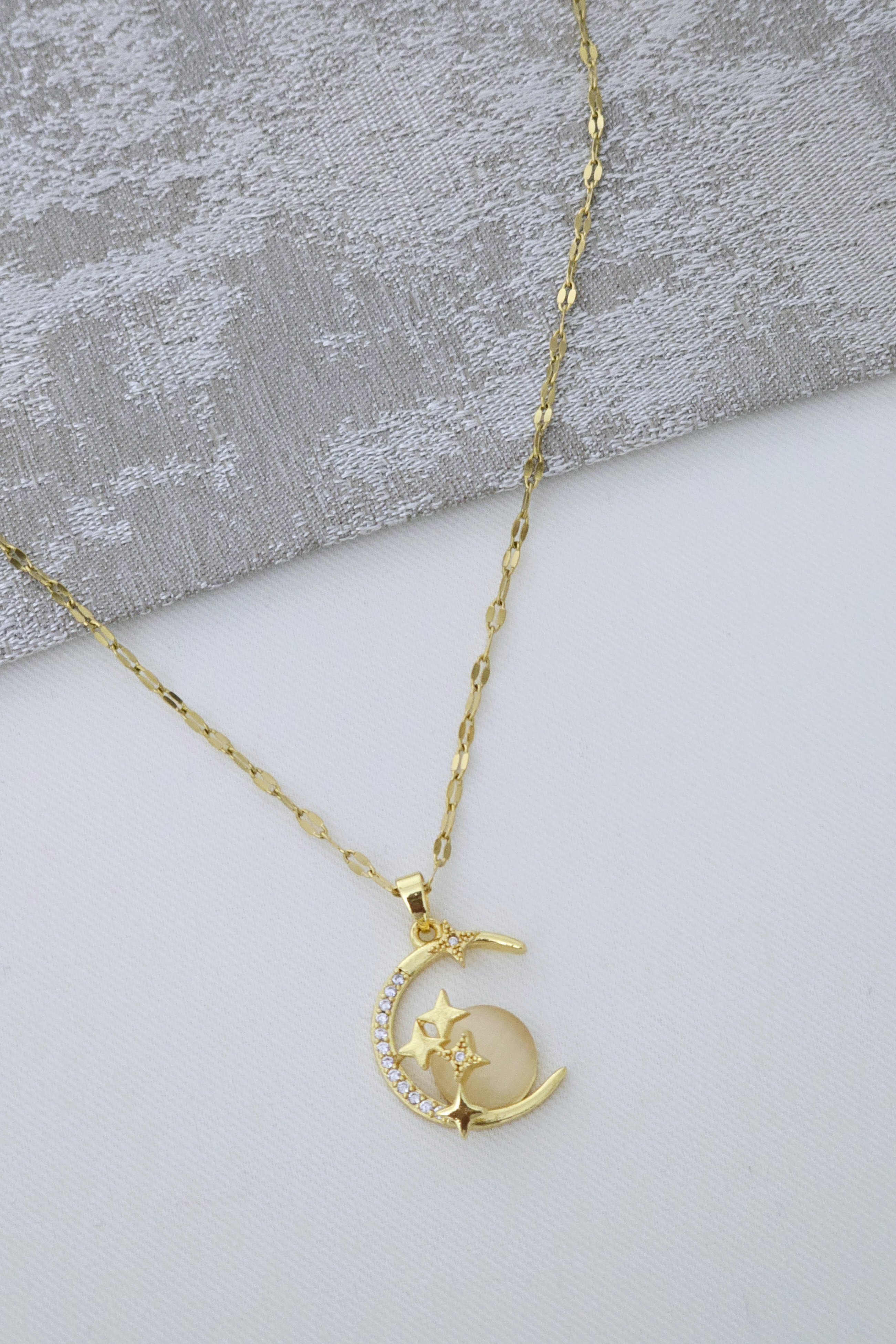 Çelik Gold Kolye