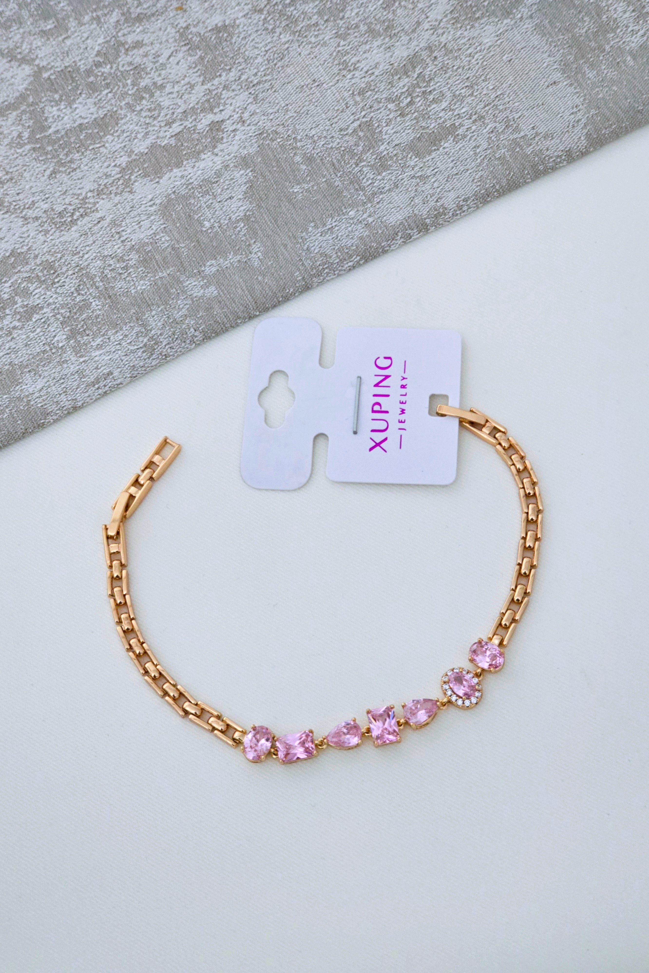 Xuping Pembe Taşlı Bileklik