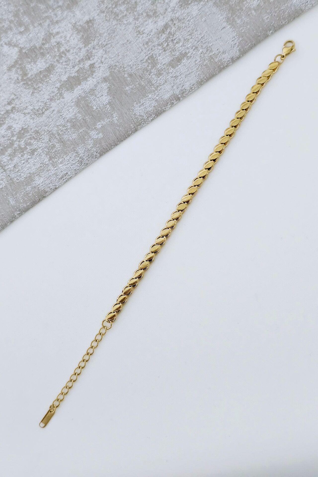 Çelik Gold Arpa Bileklik