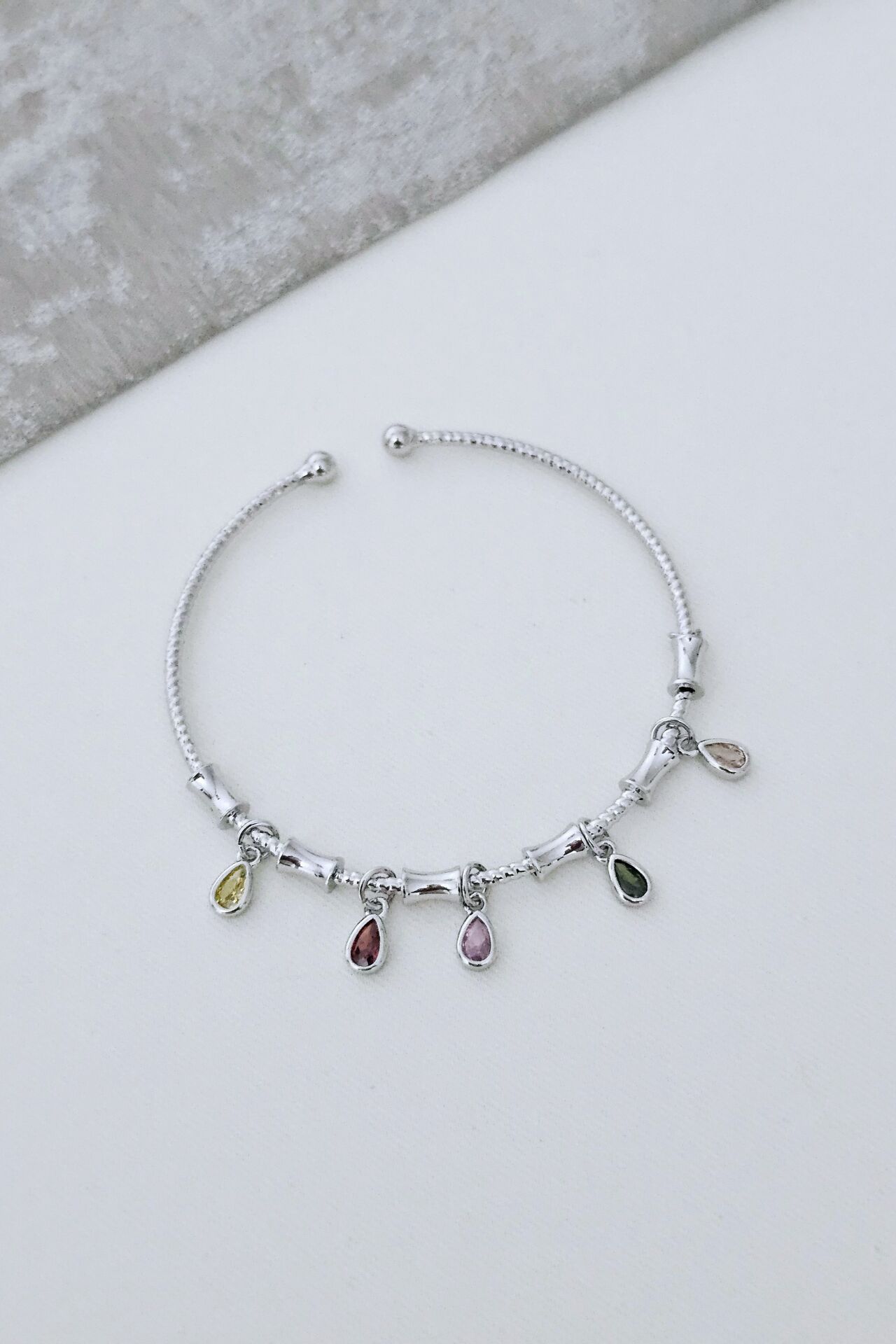 Renkli Damla Taşlı Silver Bileklik