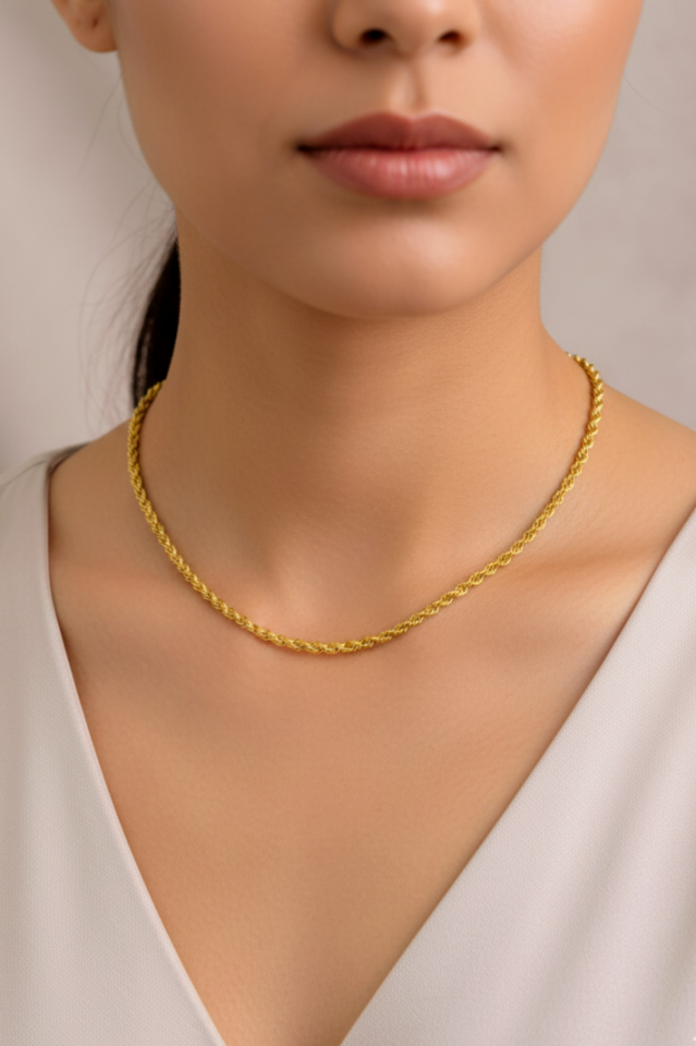 Xuping 14 K Burgu Kolye