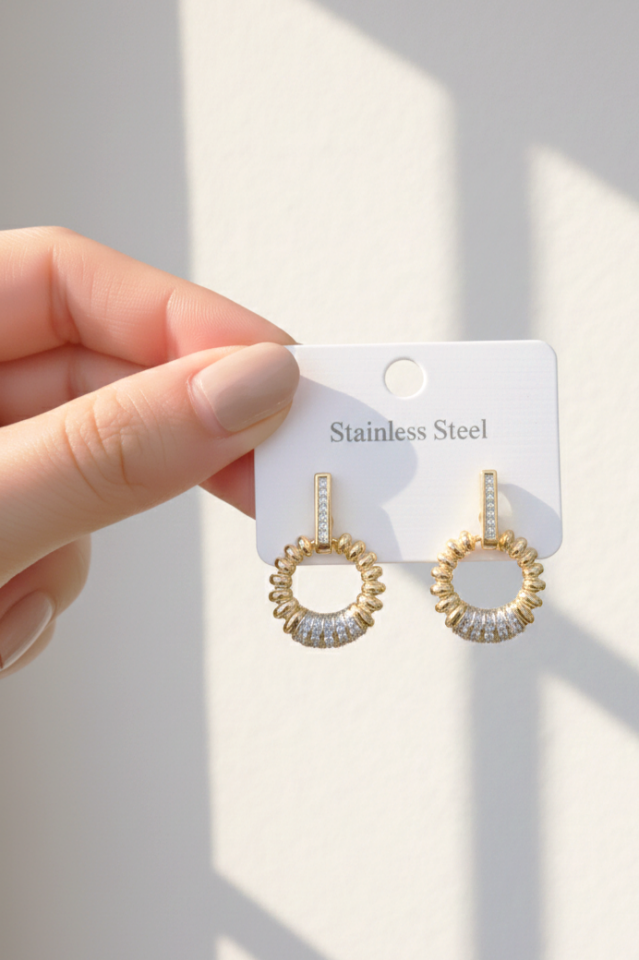 Çelik Taşlı Küpe