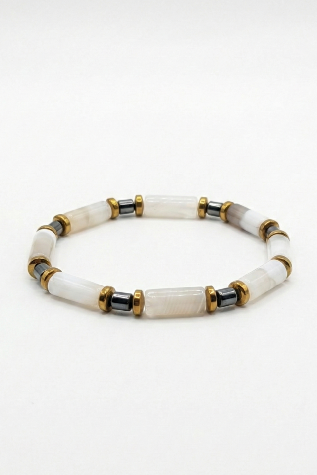Premium Seri | Beyaz Boru Taş & Hematit Gold Detaylı Bileklik