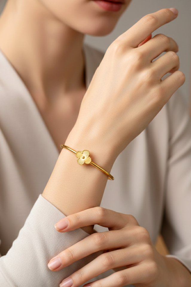 Çelik Gold Bileklik