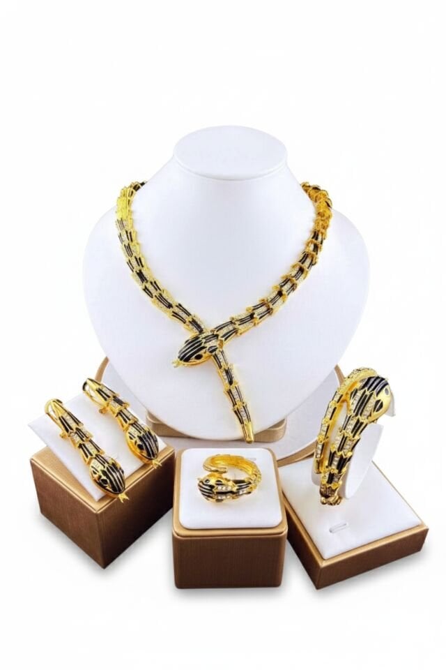 Göz Kamaştıran Yılan Koleksiyonu