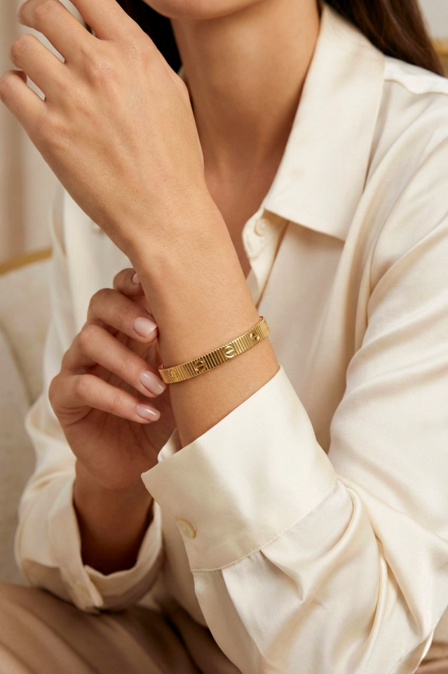 Çelik Marka CRT Bileklik